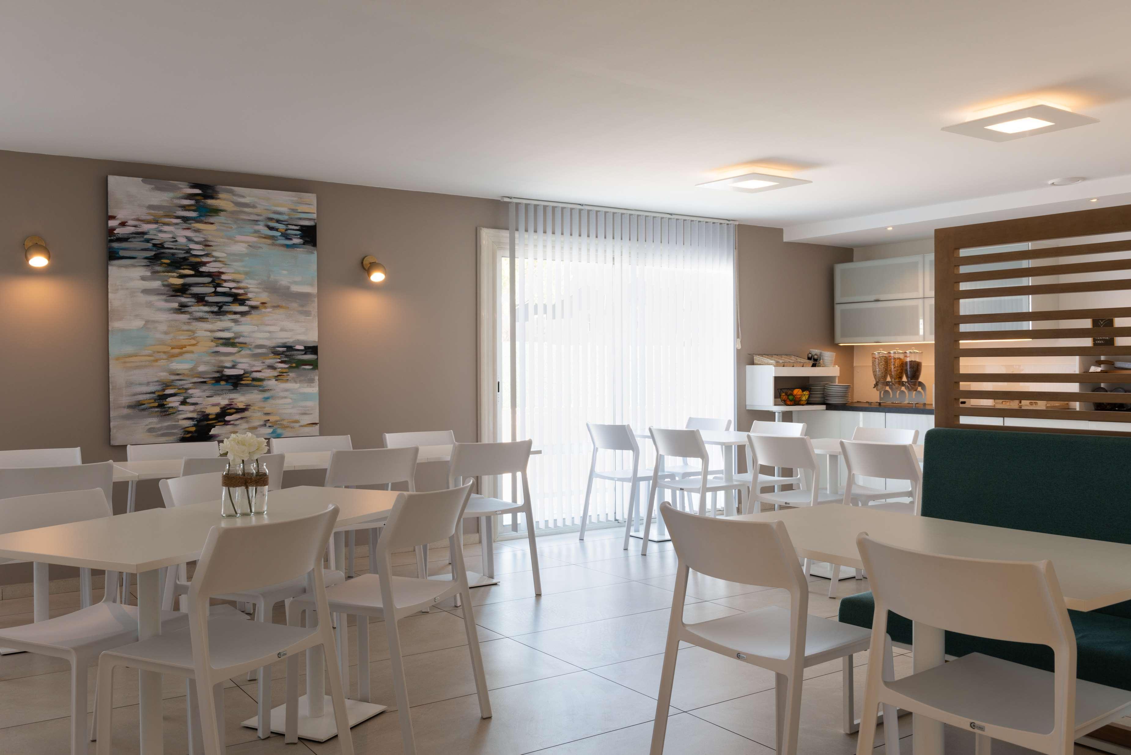 Kyriad Montpellier Sud - A709 Exterior photo